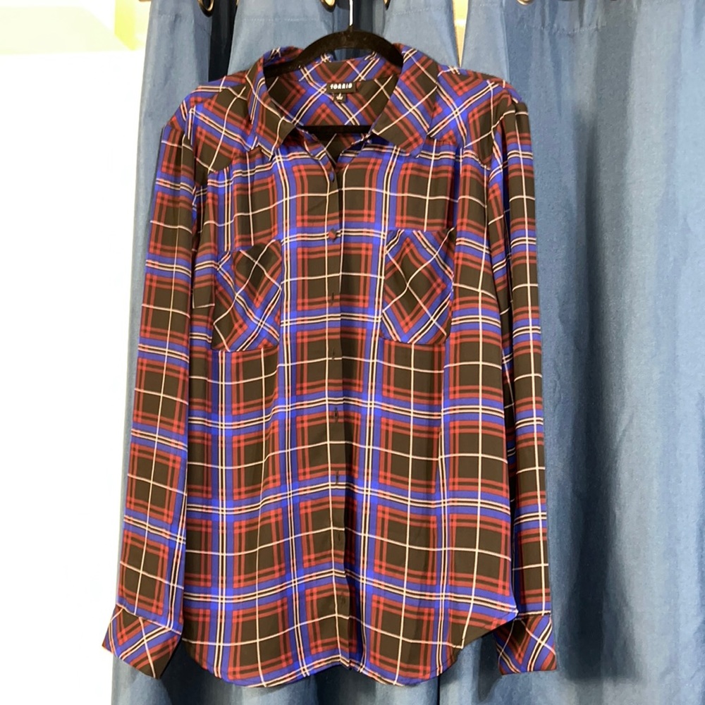 Torrid plaid blouse shirt size 2